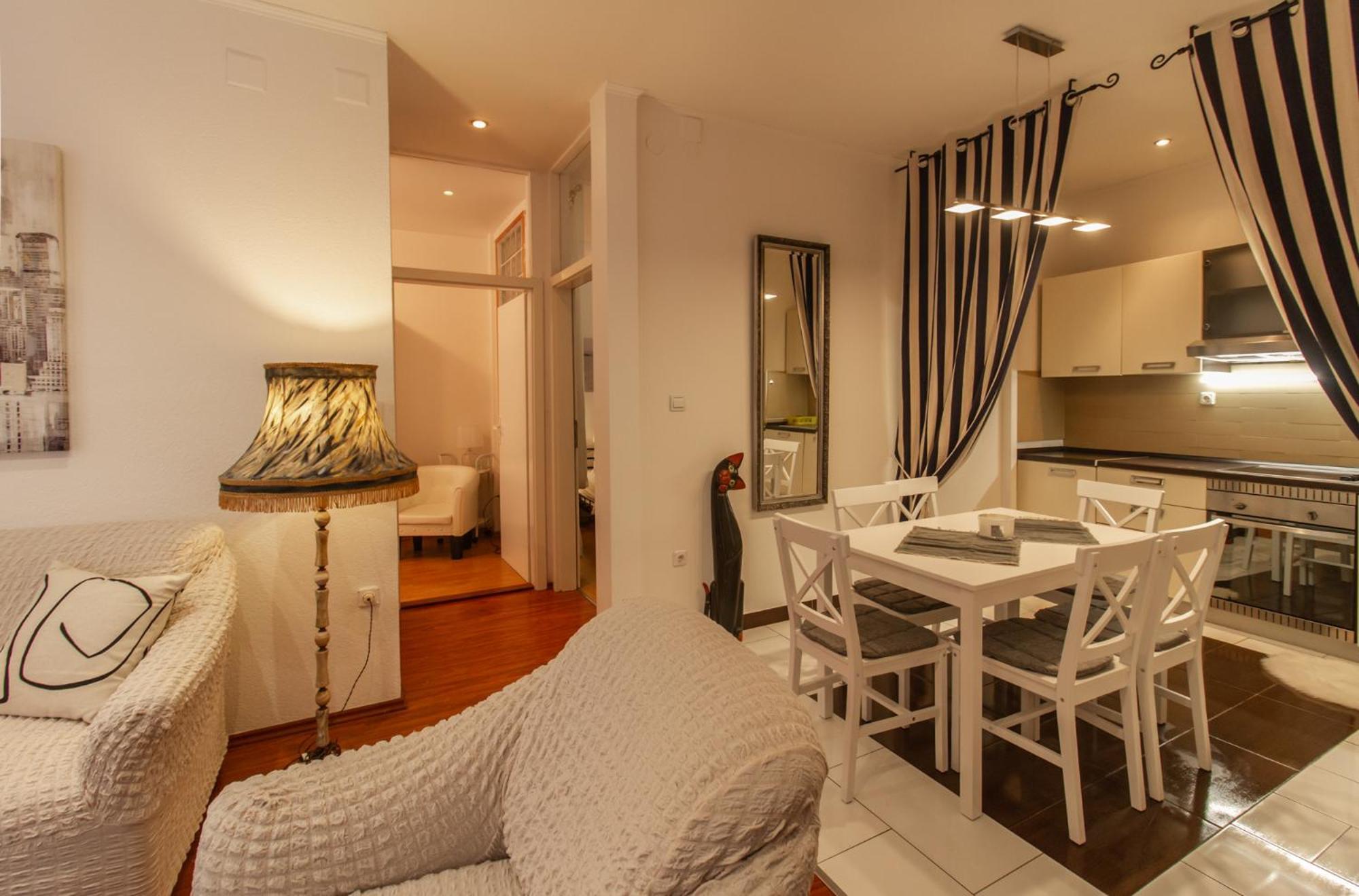 Appartement Coli Apatrman Viola Self Check On The Ground Floor *